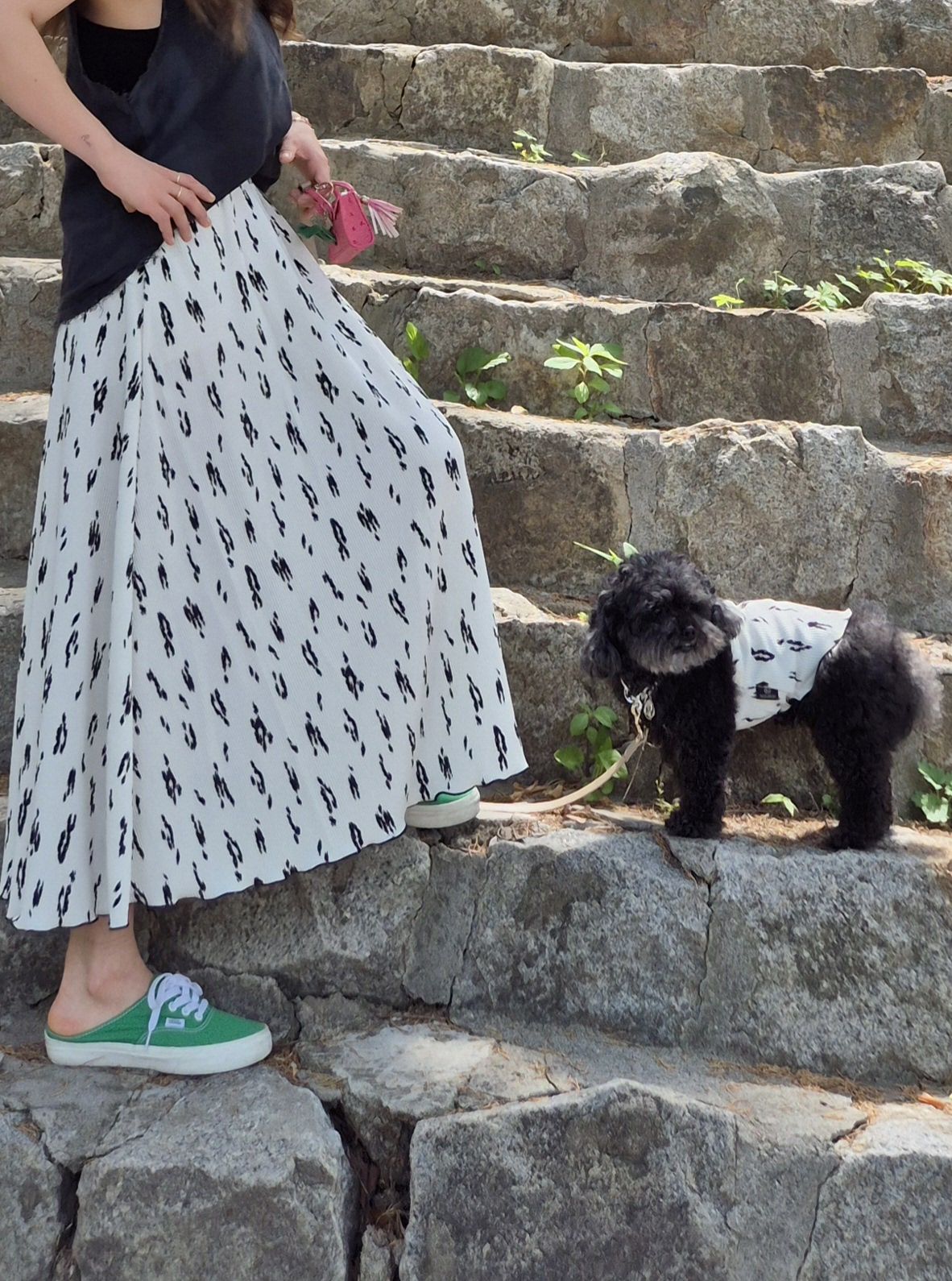 【予約】カウ柄トップス＆スカート　オソロ　リンクコーデ　わんことペアルック〈nounnou〉韓国 韓国犬服 ドッグウェア