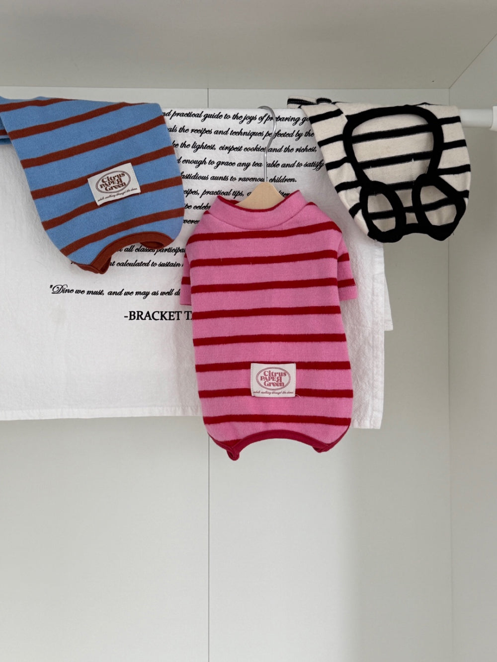 【予約】シンプルストライプオールインワン〈DearMeong〉韓国　韓国犬服　ドッグウェア